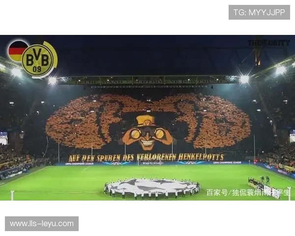 多特蒙德球迷看台展示巨型TIFO助威