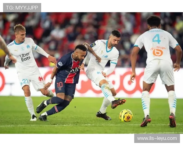 马赛法国杯3-0雷恩晋级，国内赛场表现与欧冠形成反差